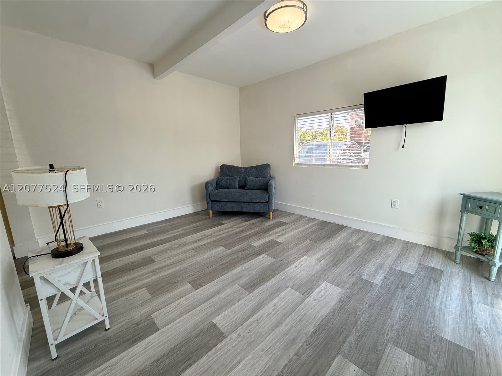 2630 SW 31st Pl – photo 4