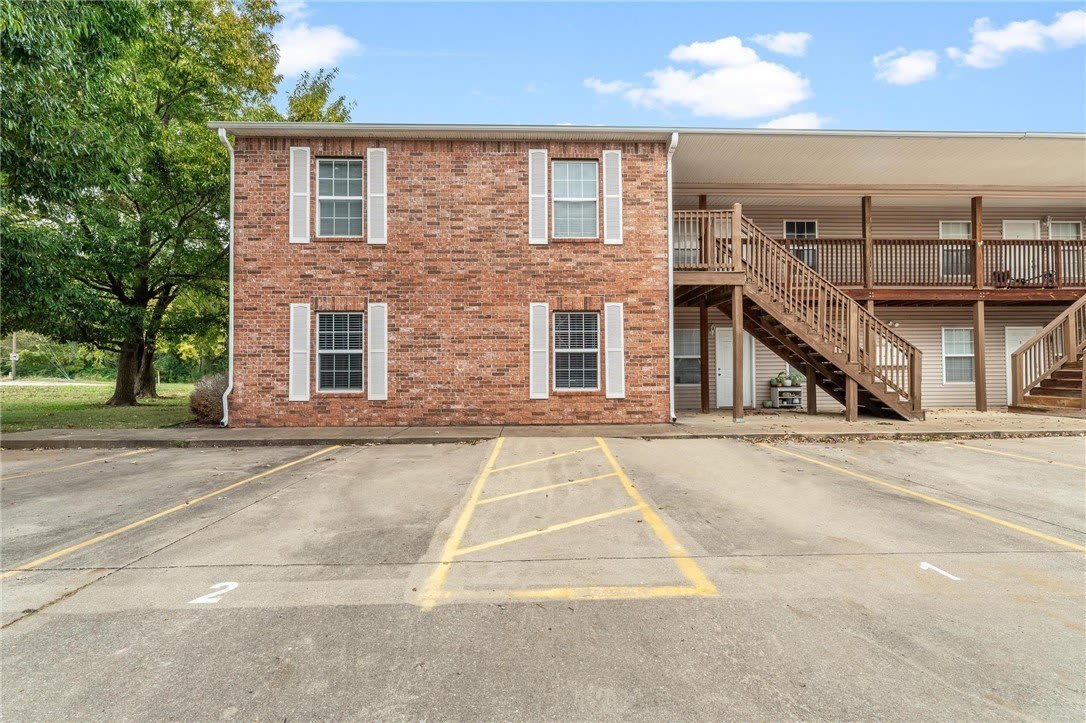 1437 W Sligo Street – photo 1