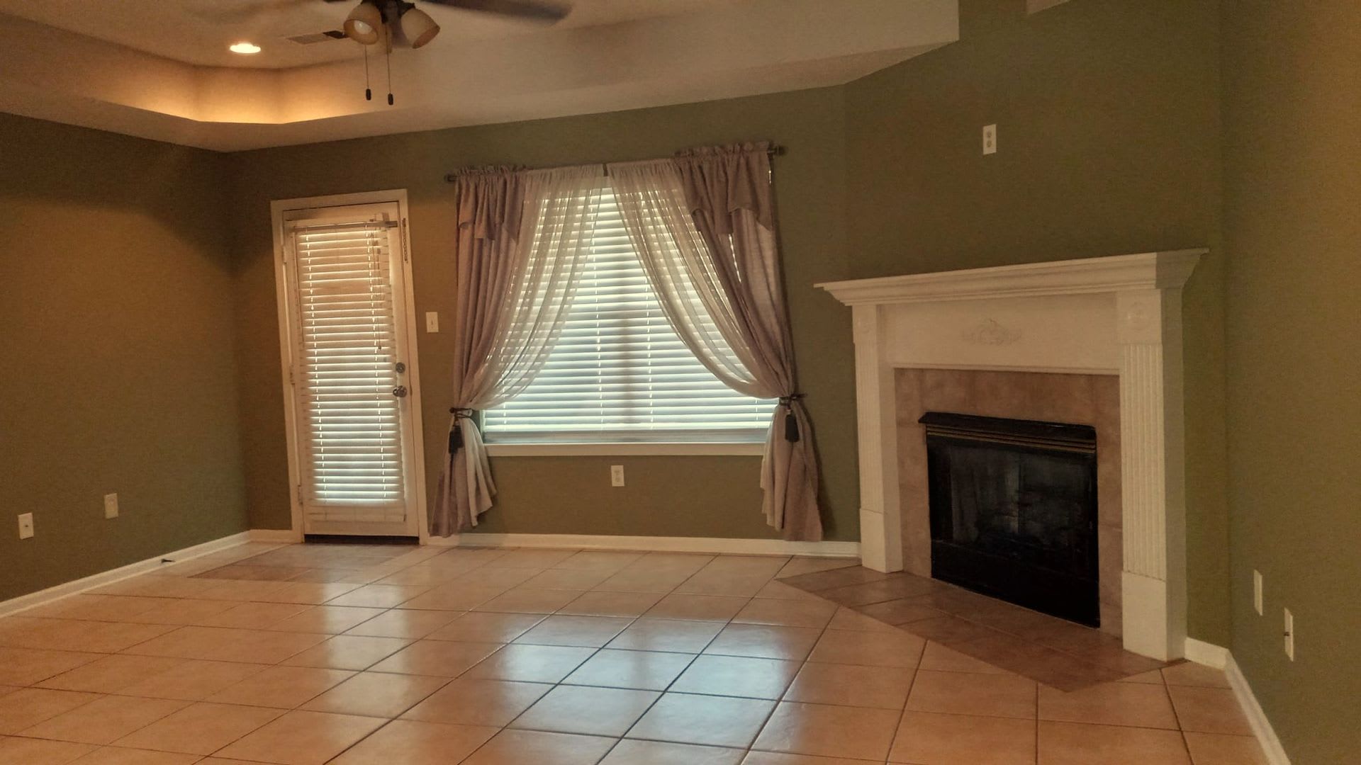 2225 Redwood Drive – photo 3