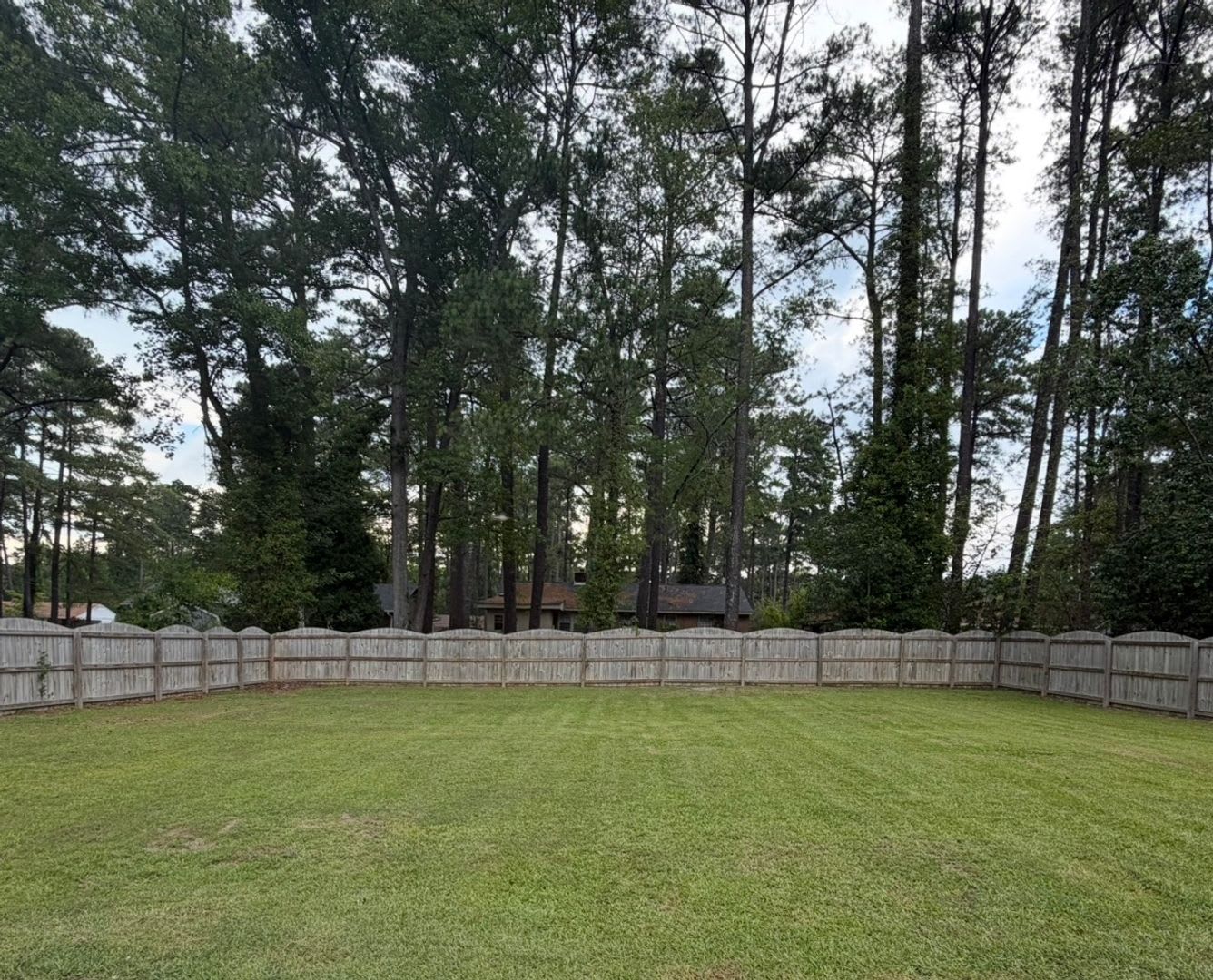1904 Windsor Drive – photo 4