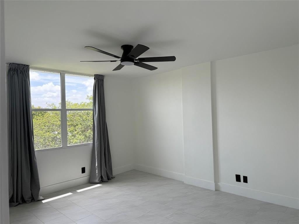 112 ROYAL PARK Drive – photo 5