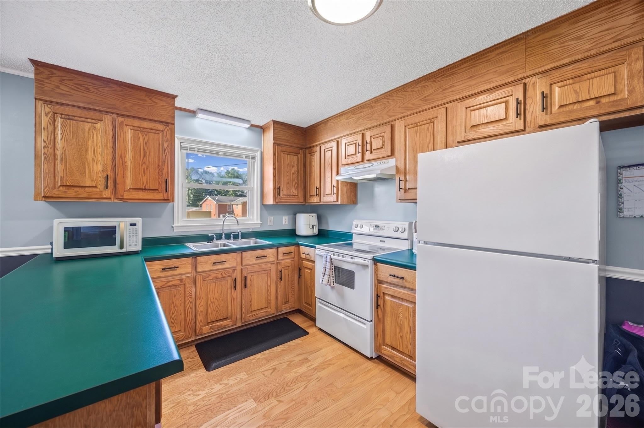 324 Bright Avenue – photo 5