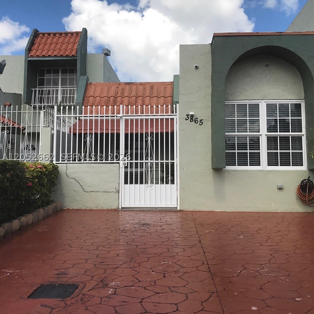 3865 W 9Th Way – photo 1