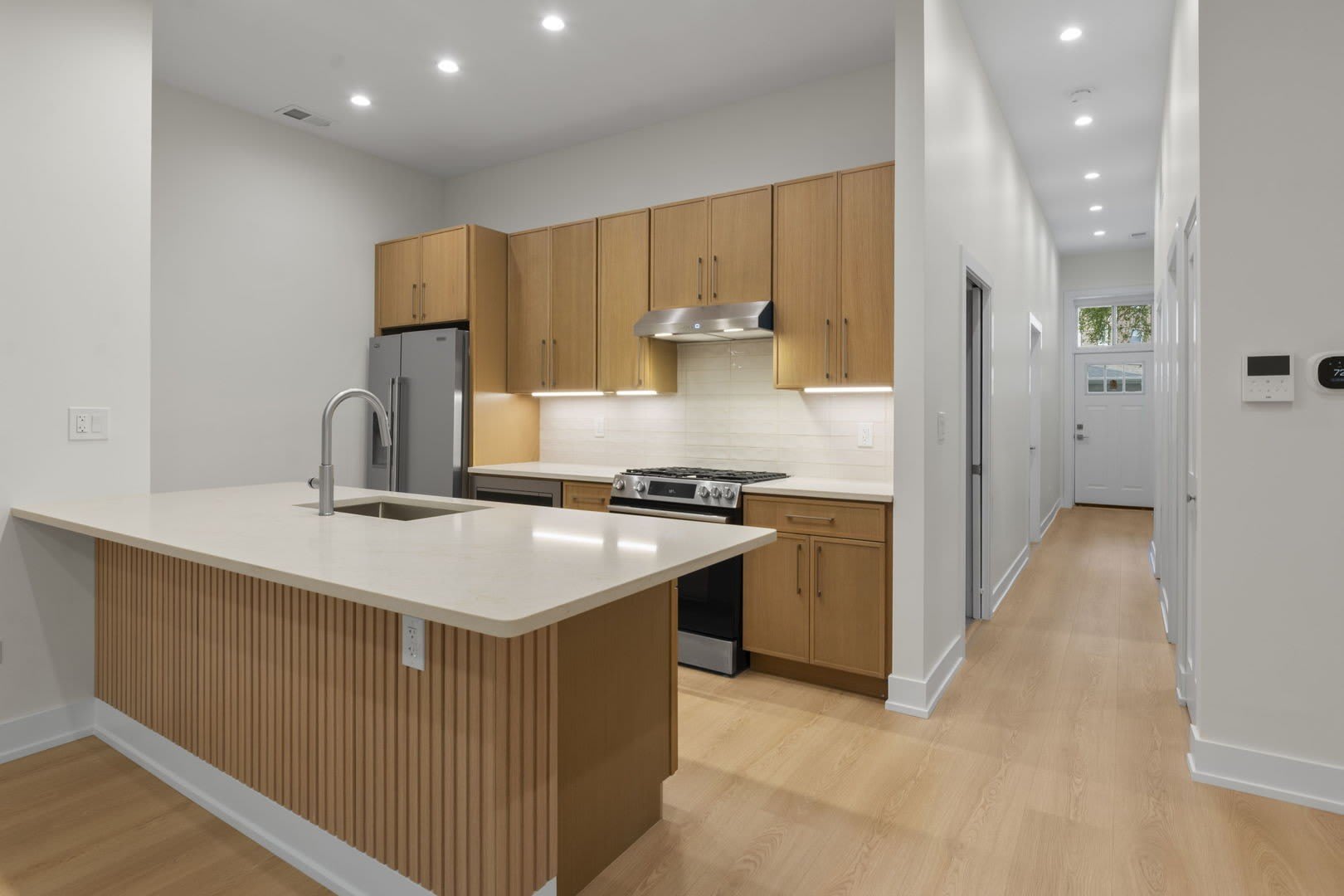 1246 W Bryn Mawr Avenue – photo 4