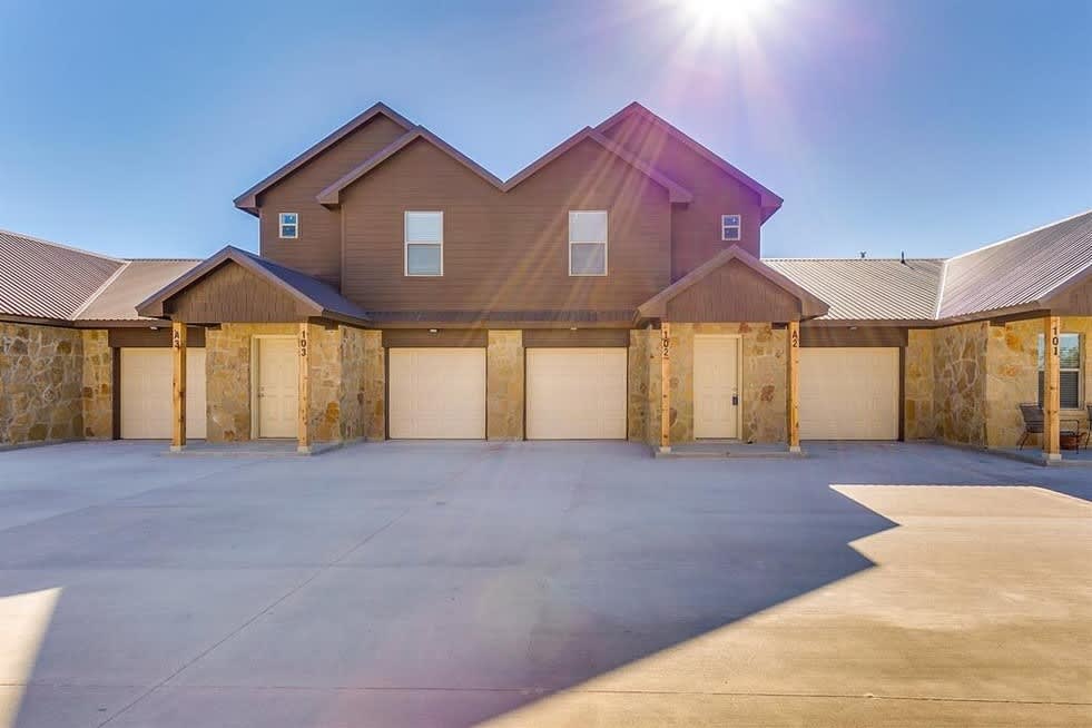 120 Ridgmar Drive – photo 1