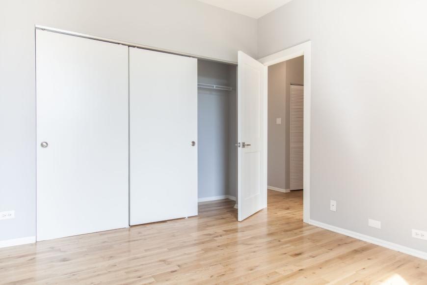 3266 N Clark – photo 5