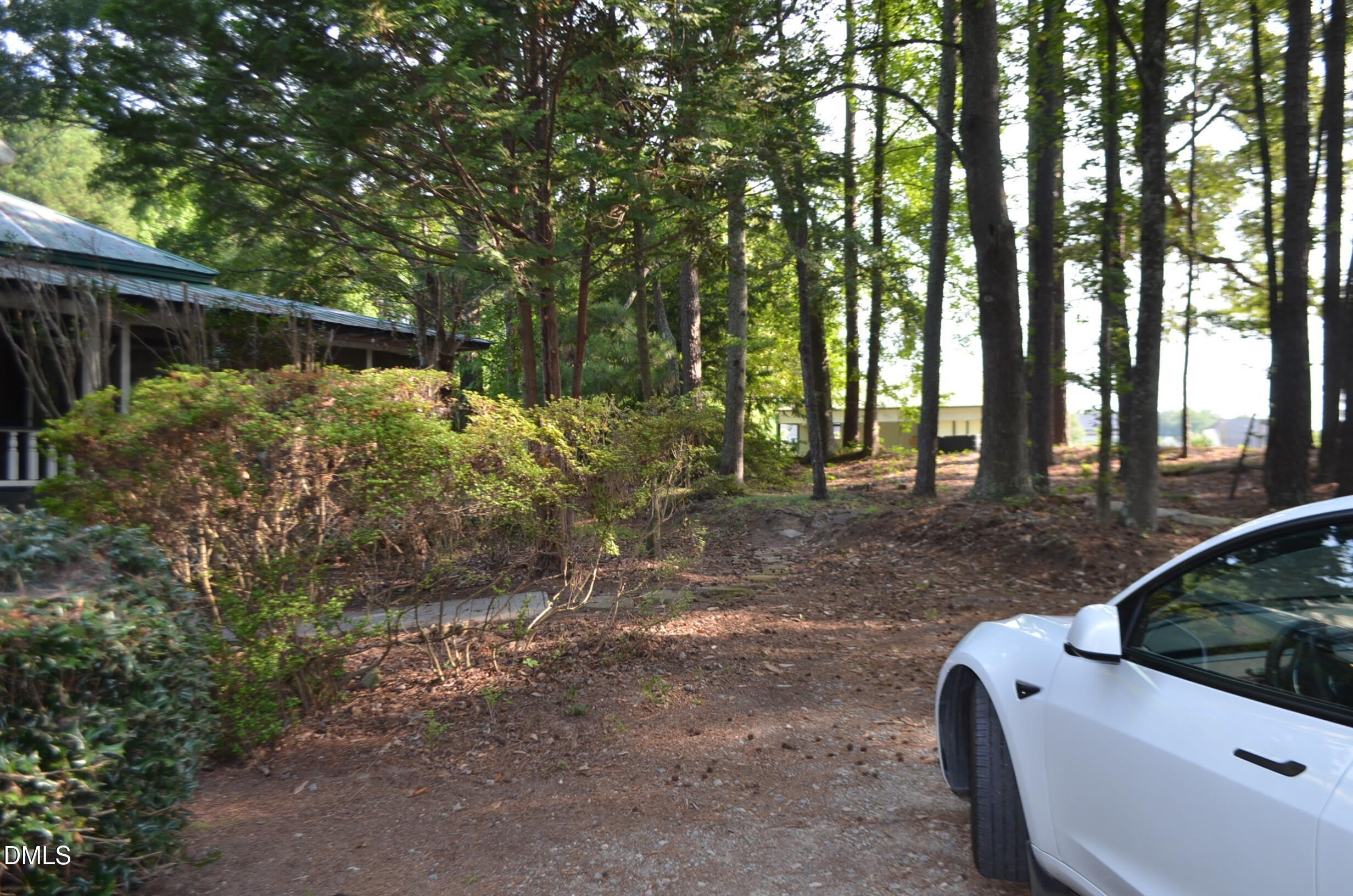1212 Happy Hunting Hills Drive – photo 3