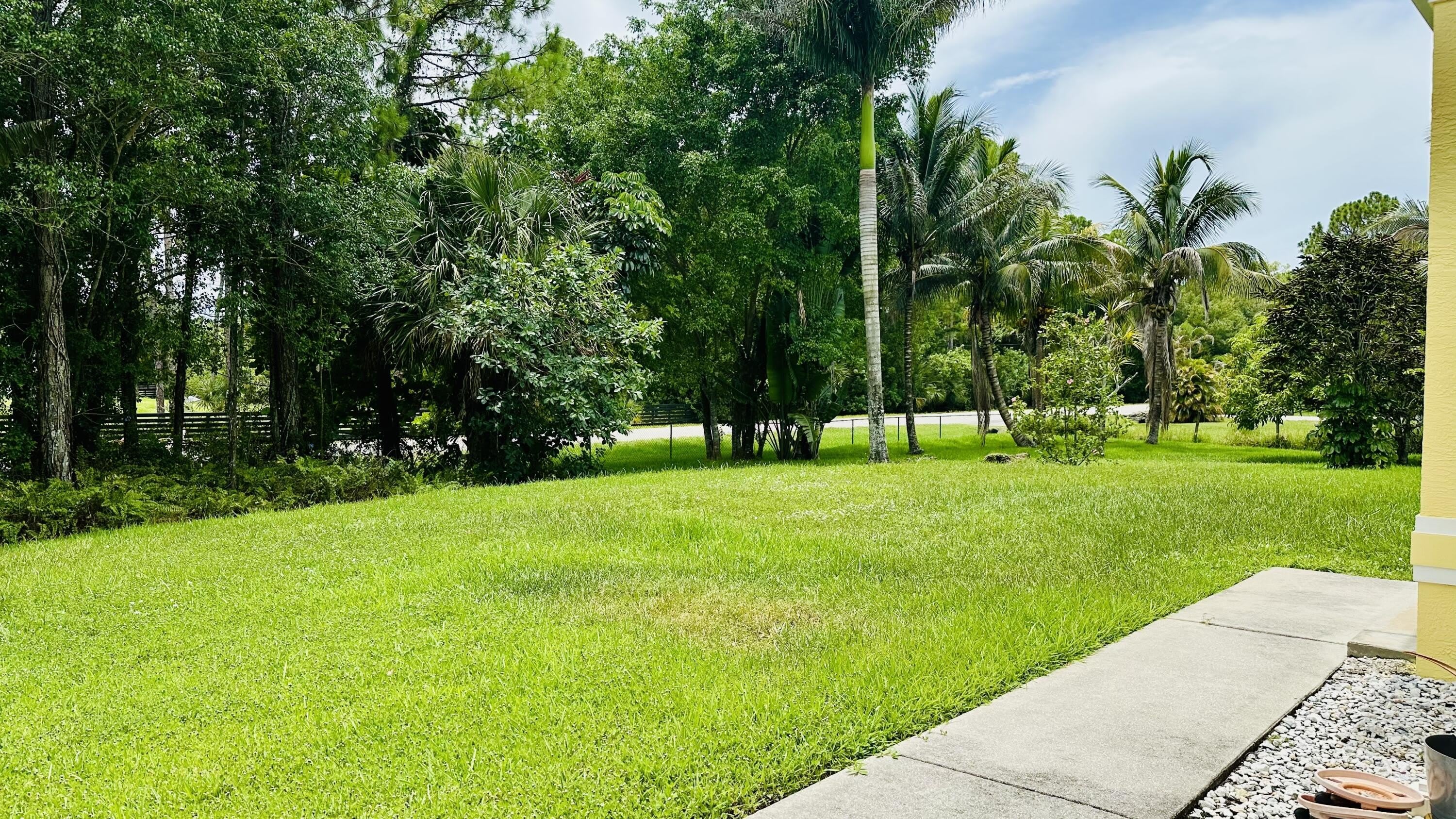 16611 68TH Street N – photo 5