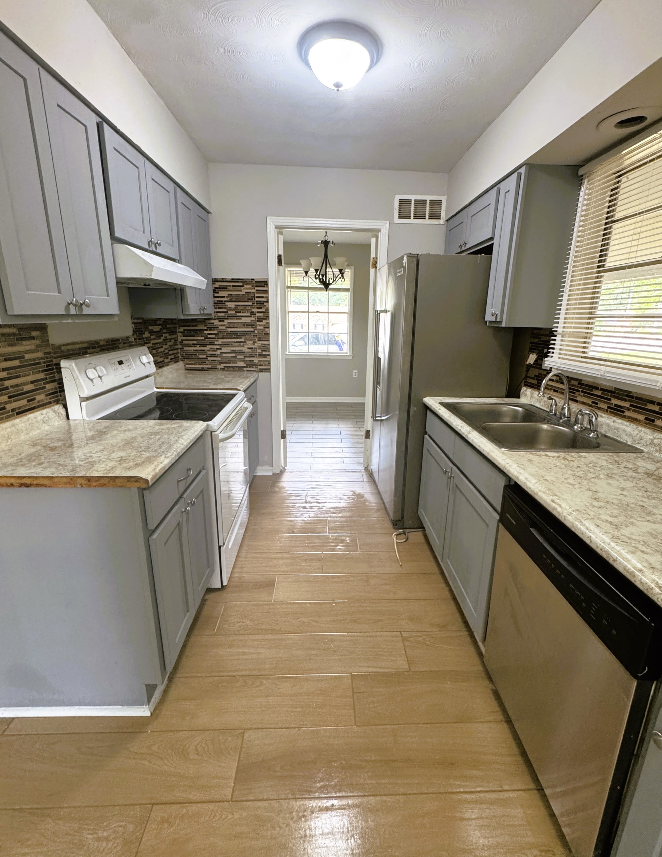 5209 Yale Road – photo 4