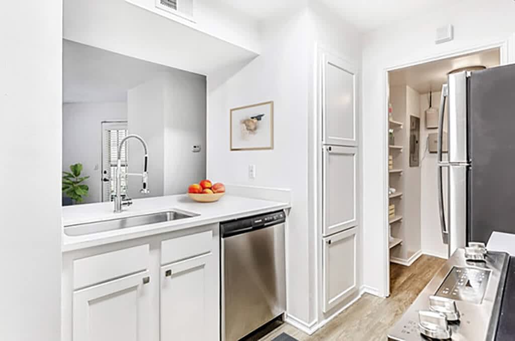 Landmark at Wynton Pointe Apartment Homes – photo 3