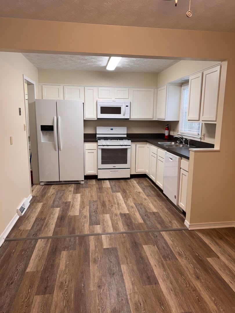 2239 Woodland Trace – photo 4