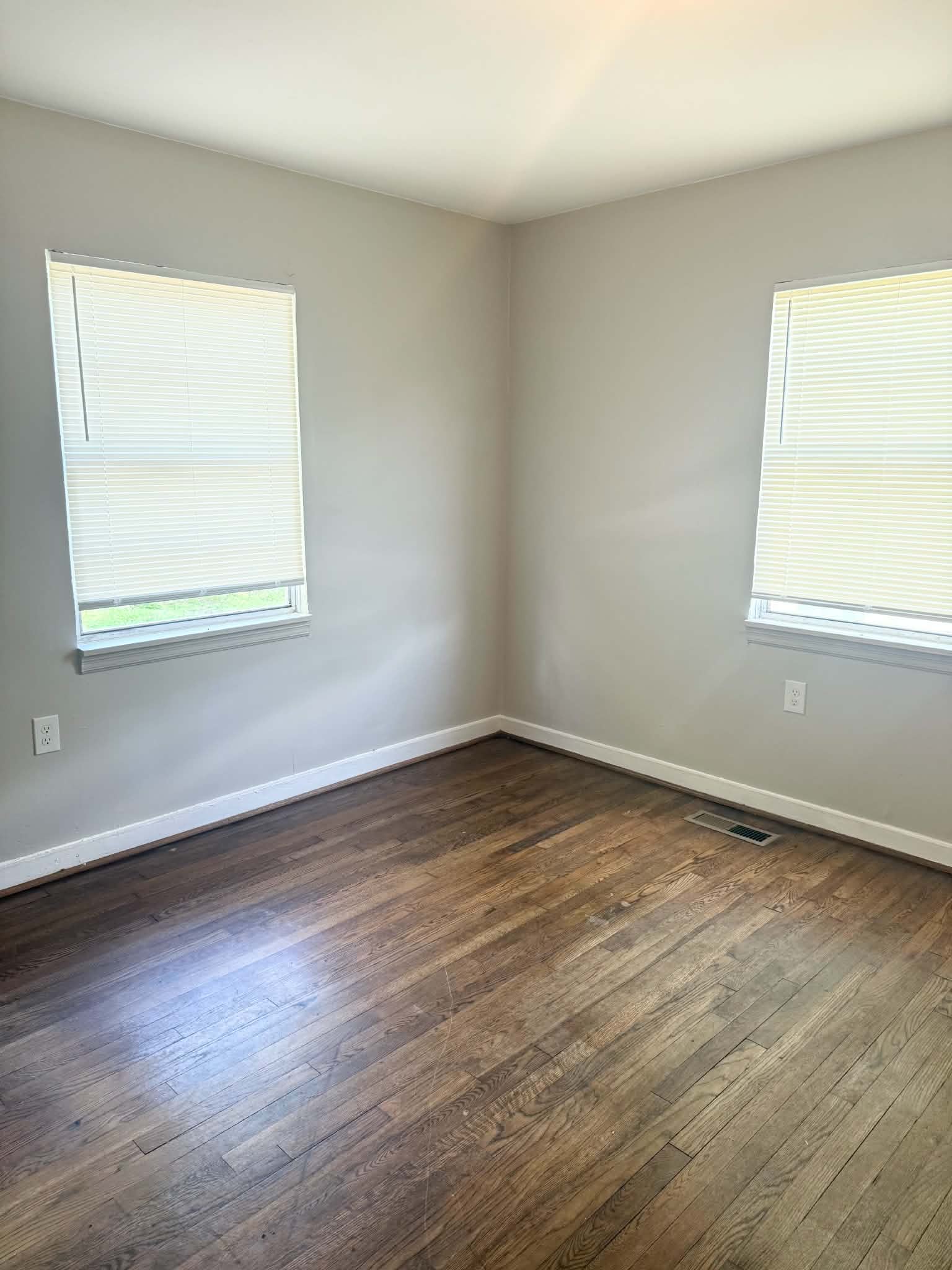 228 72nd St N – photo 5