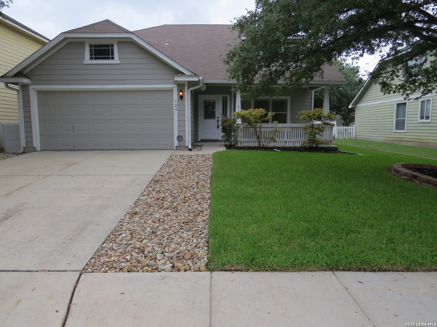 124 BROOKVIEW – photo 2