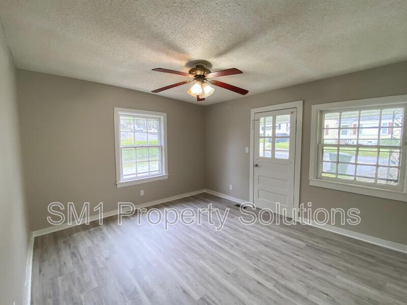 915 Willow Road – photo 3