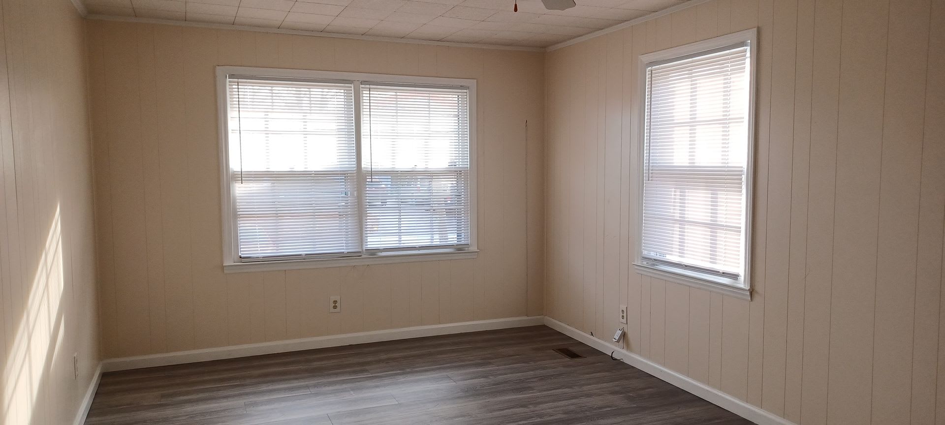 3 Bedroom, 1.5 Bath brick home in Prescott Terrace – photo 5