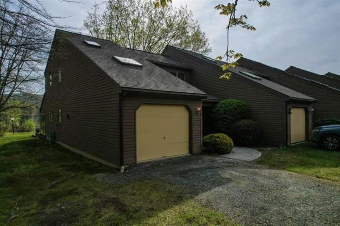 15 Manor Estate Drive – photo 1