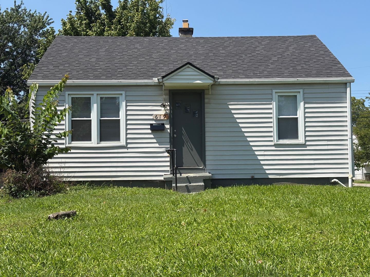 619 Waverly St – photo 1