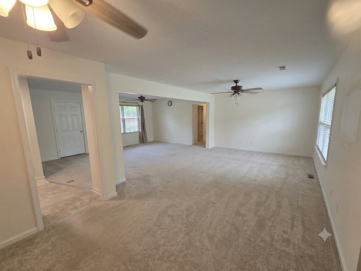 1805 Woodtrail Dr – photo 5