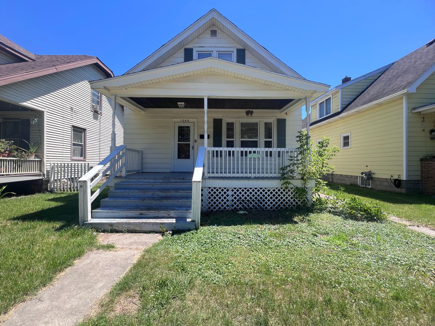 Large Four Bedroom Home – photo 1