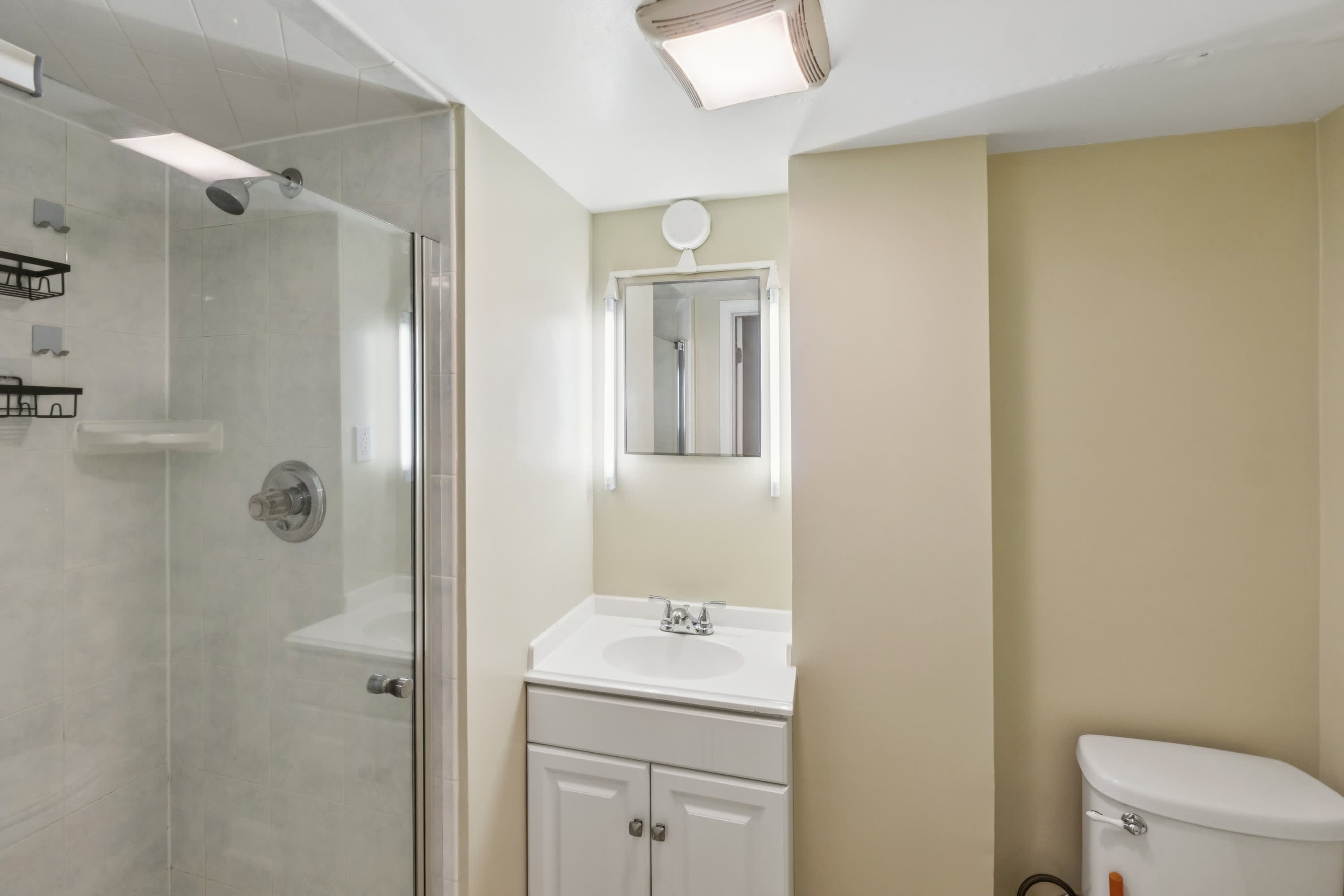 4811 Calvert Road – photo 5