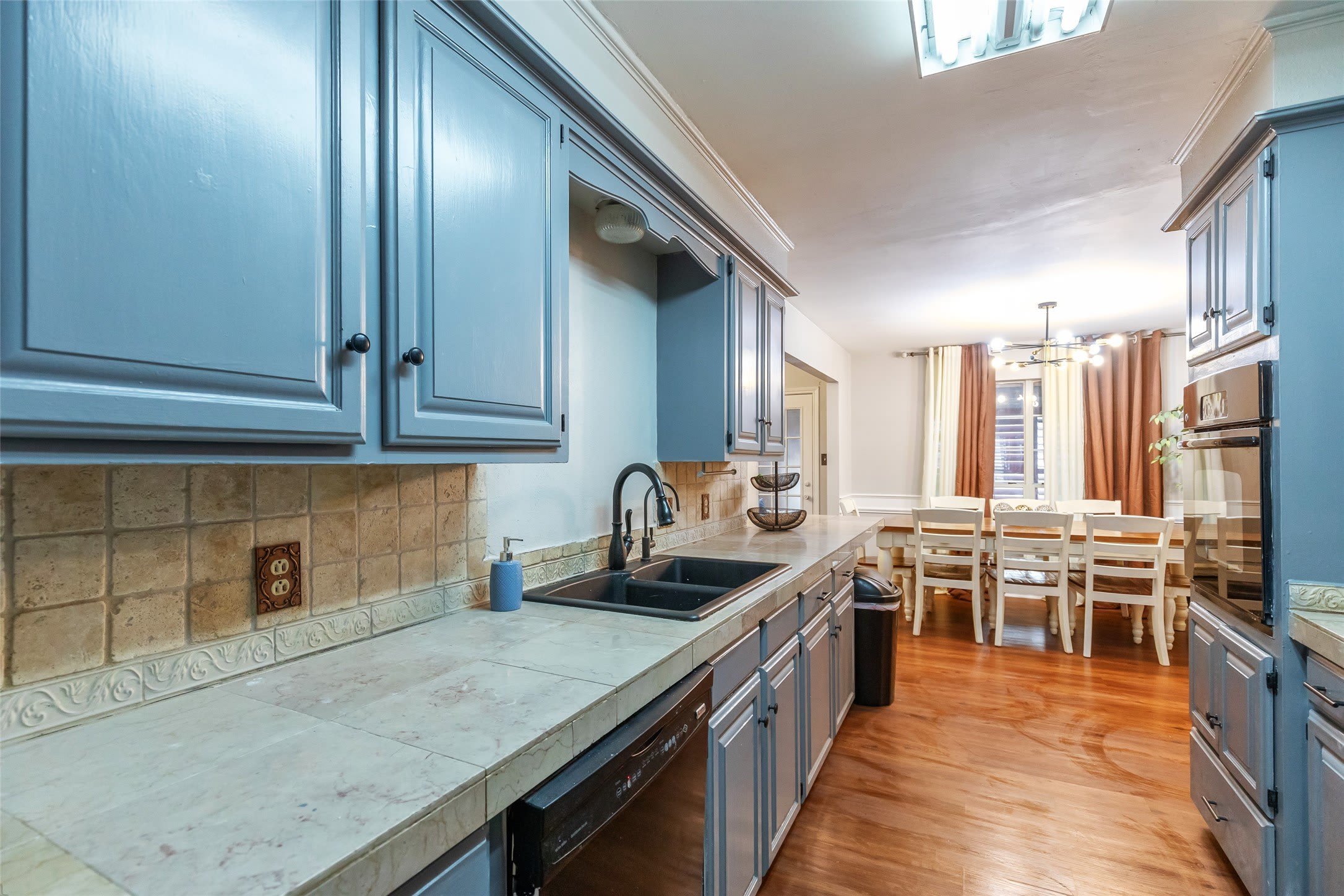 857 Chaucer Drive – photo 5