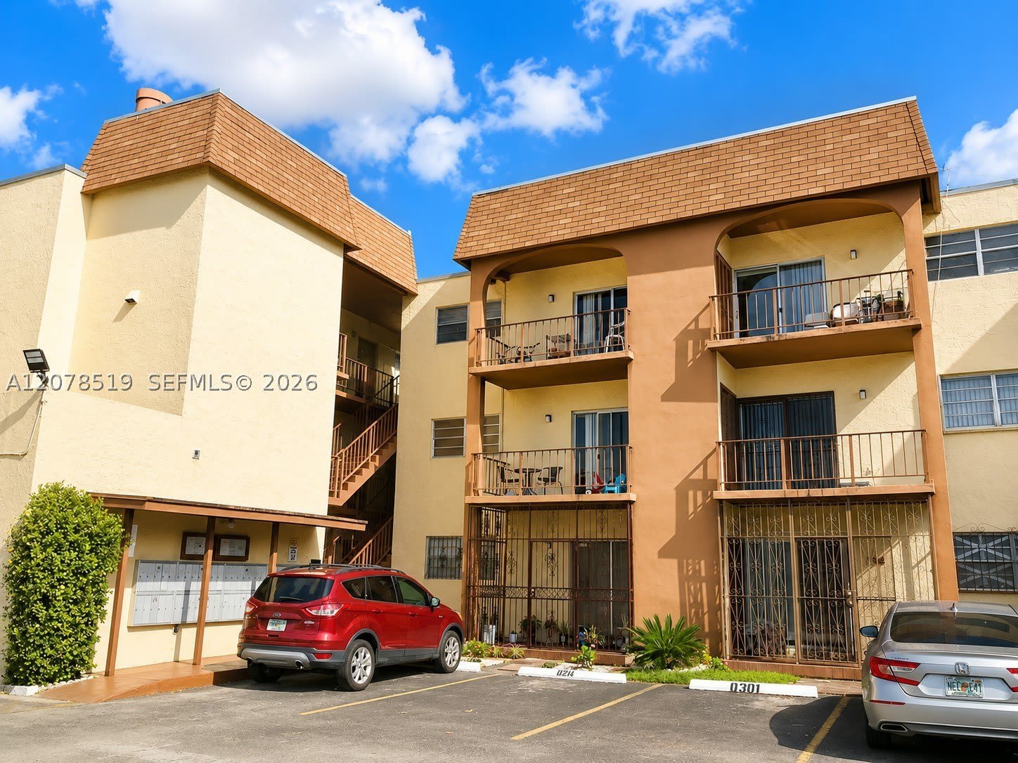 10850 W Flagler St – photo 5
