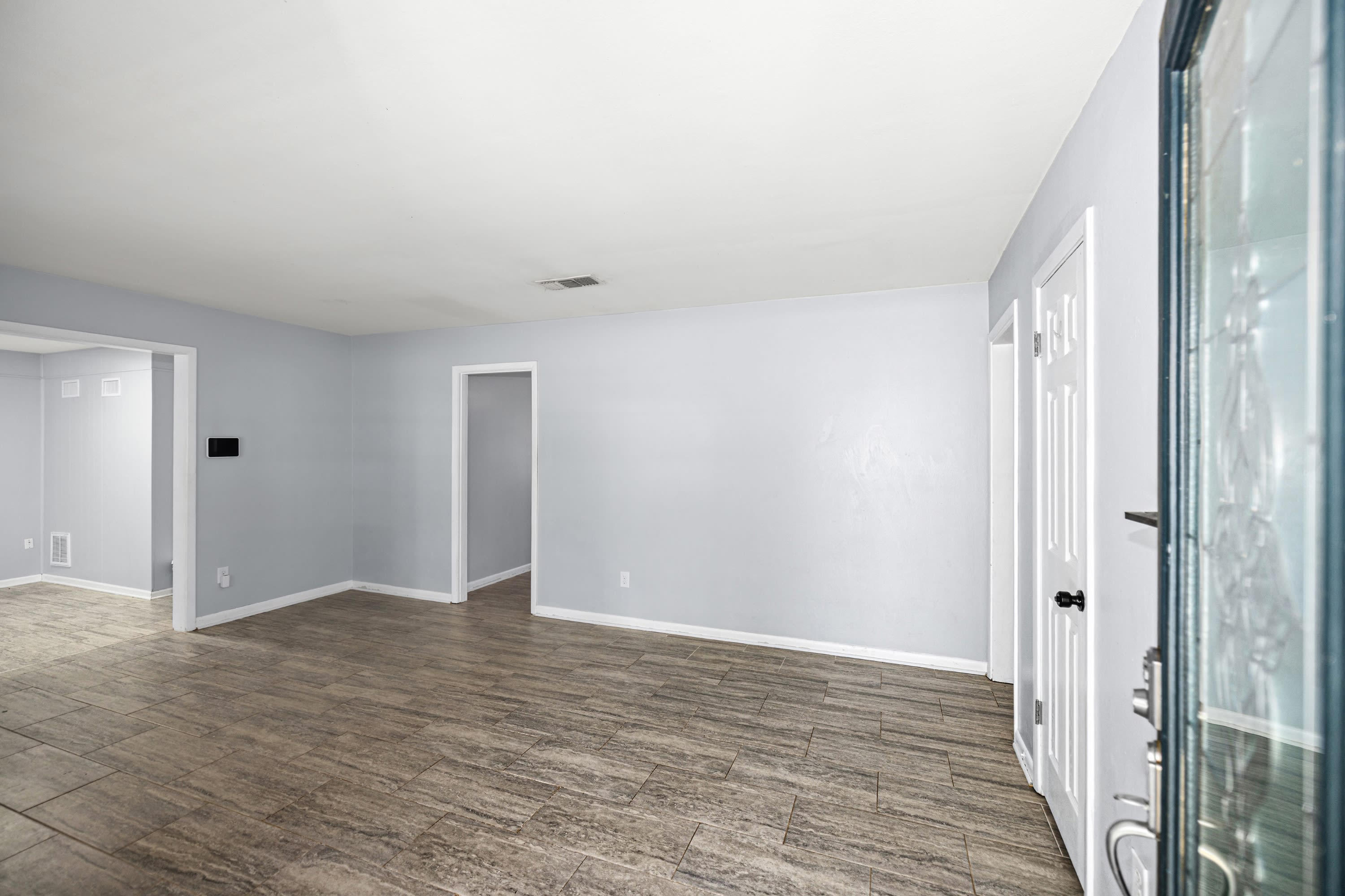 328 Plymouth Avenue – photo 4
