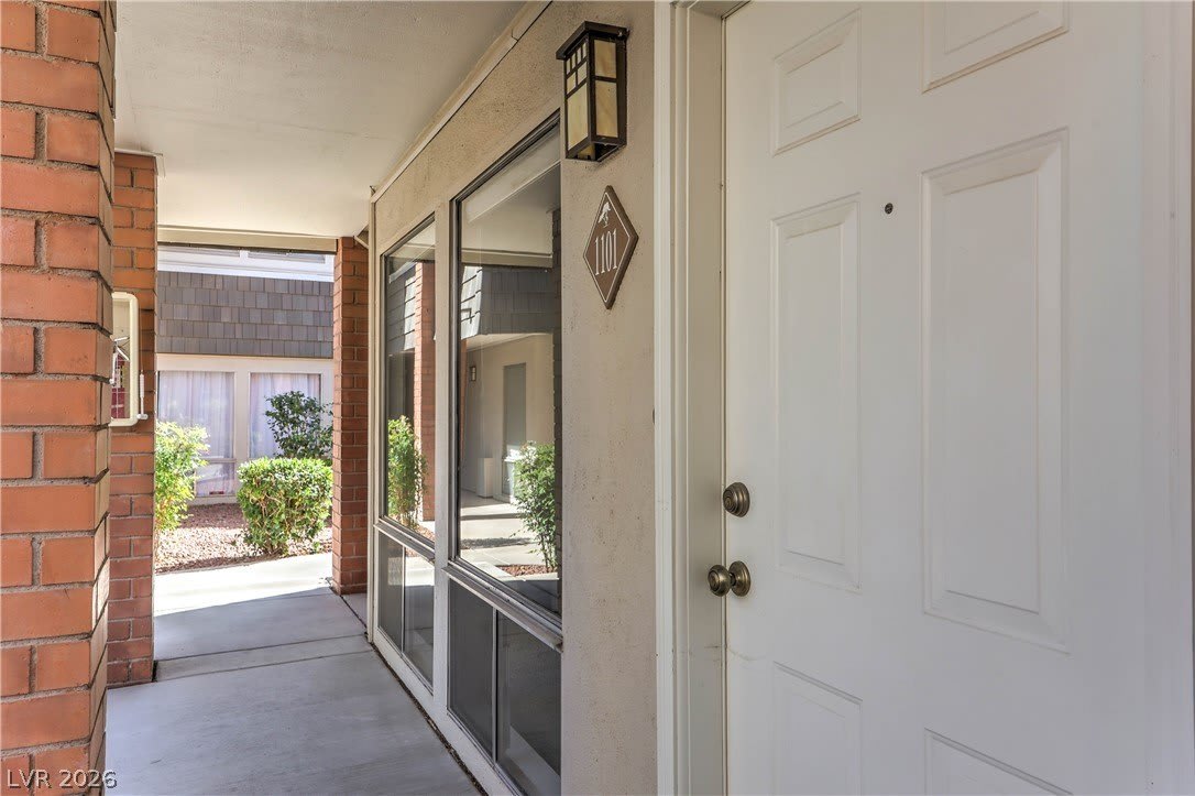 714 OAKMONT Avenue – photo 3