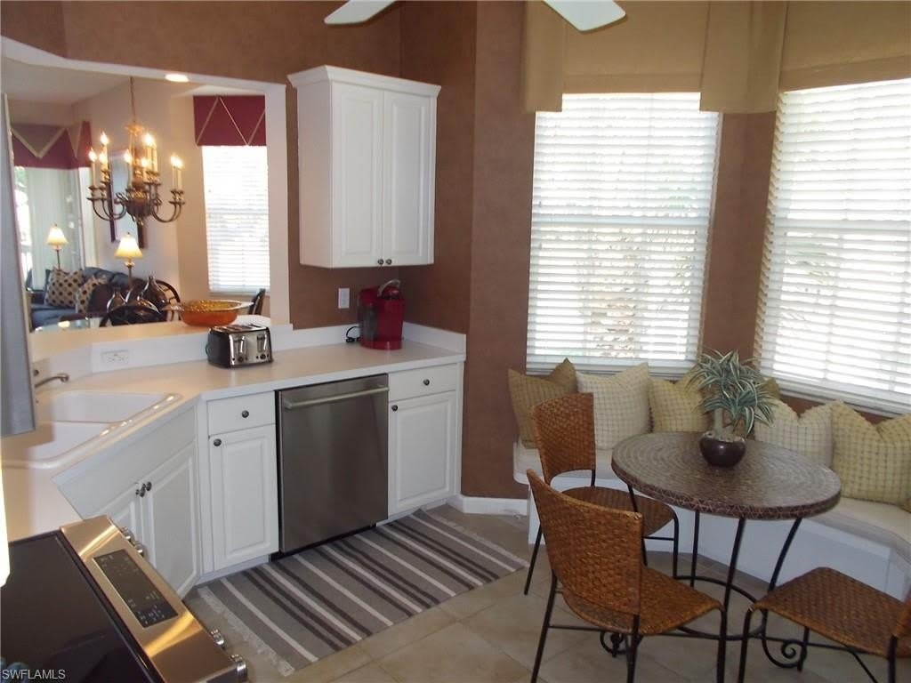 2444 Ravenna Blvd – photo 4