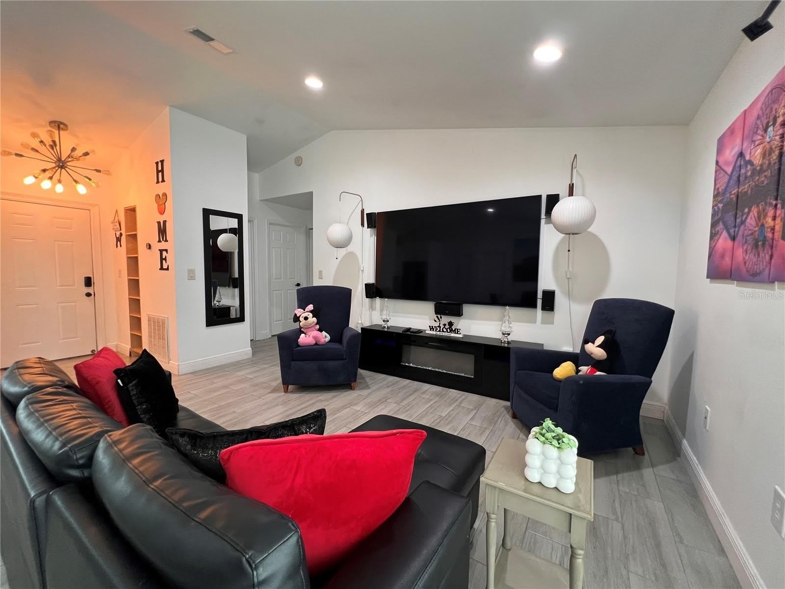 638 BALDWIN Drive – photo 2