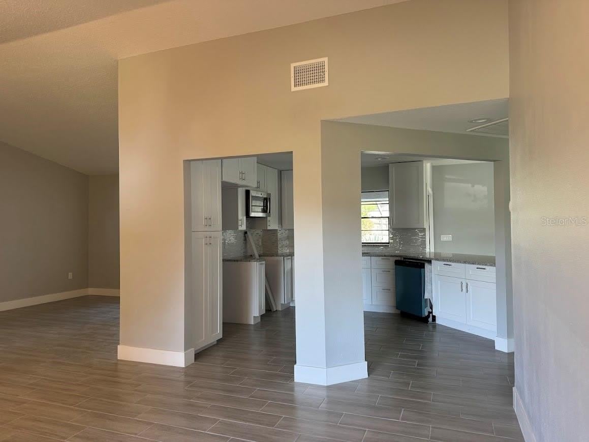 5835 Colony Place Drive – photo 5
