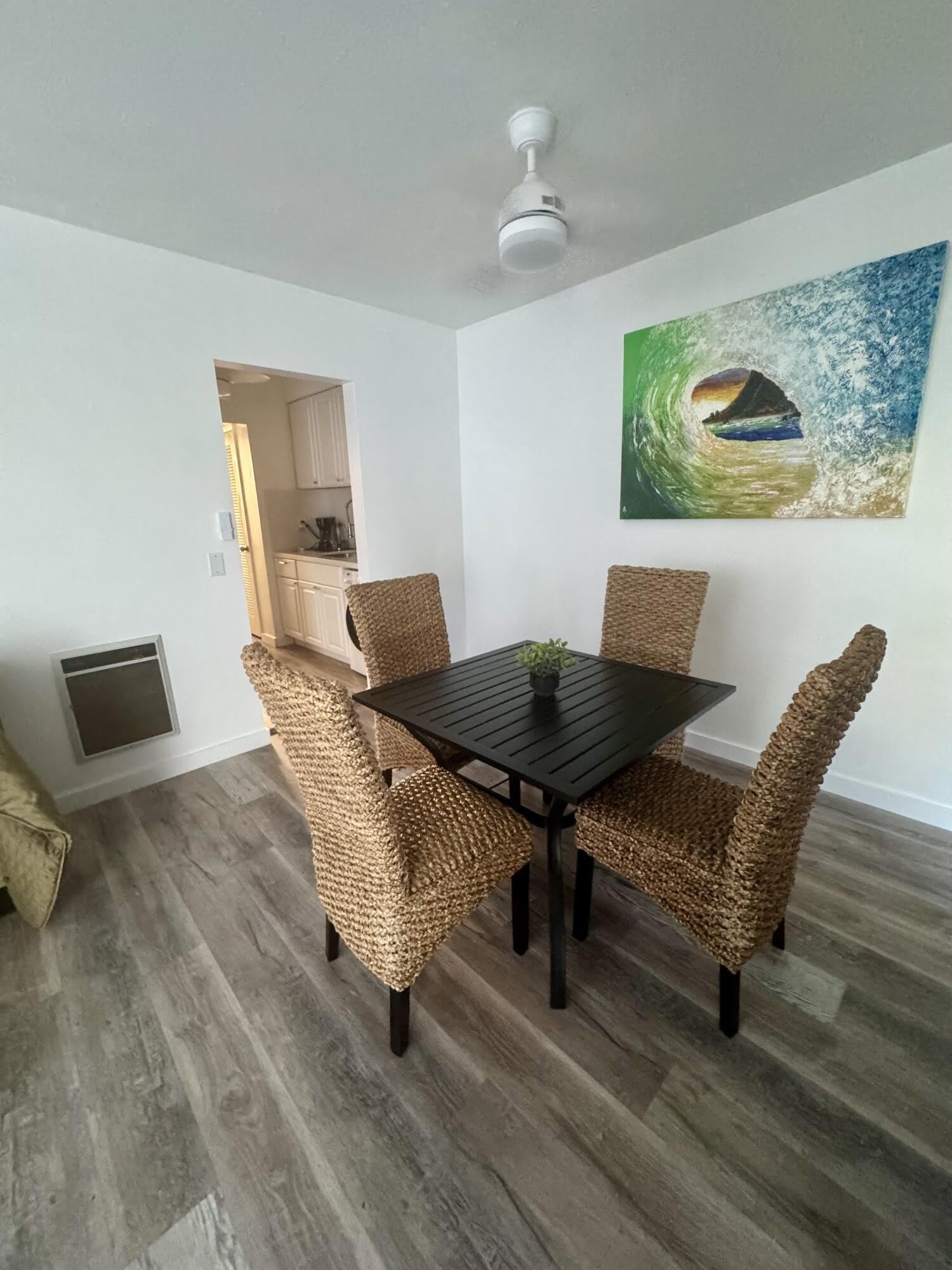 113 N Lakeside Drive – photo 5