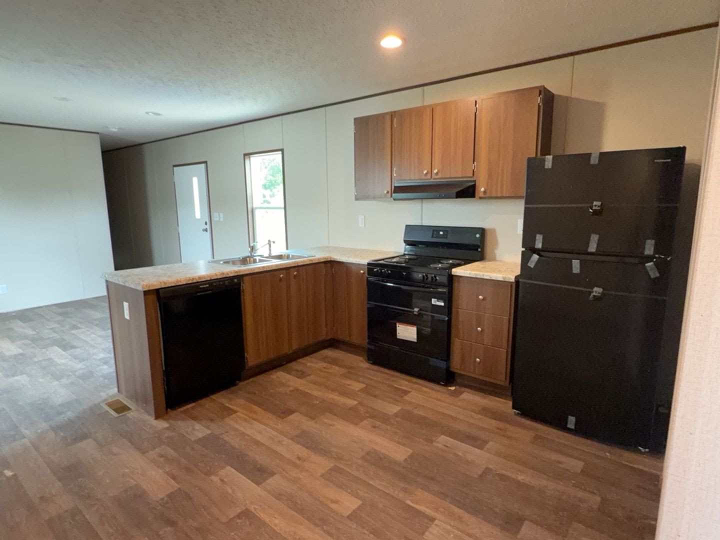 3046 Road 5914 15 Ask About Our No Cash Deposit Option – photo 3