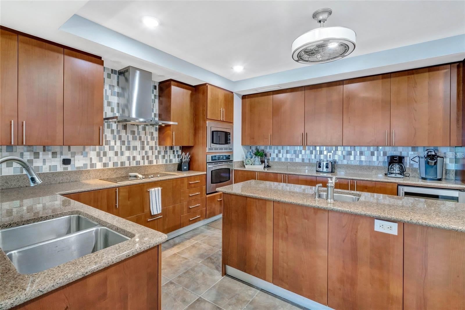 1925 S Atlantic Avenue – photo 5
