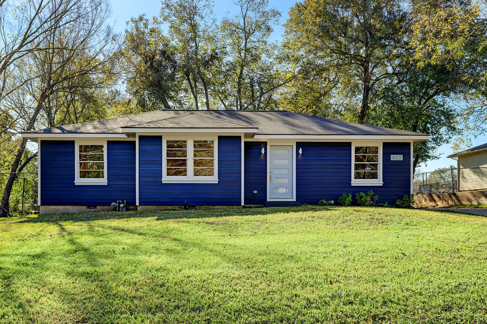 802 East Stone Street – photo 1