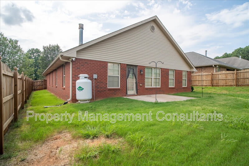 108 Oak Shade Drive – photo 4
