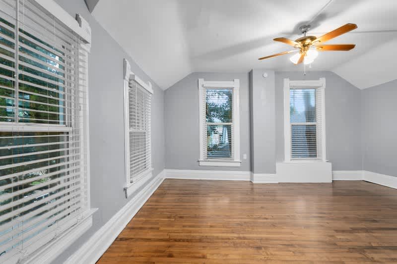 4132 Locust St – photo 5