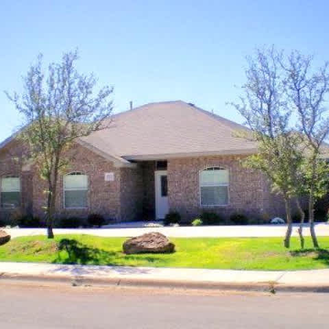 4631 Bowie Drive – photo 1