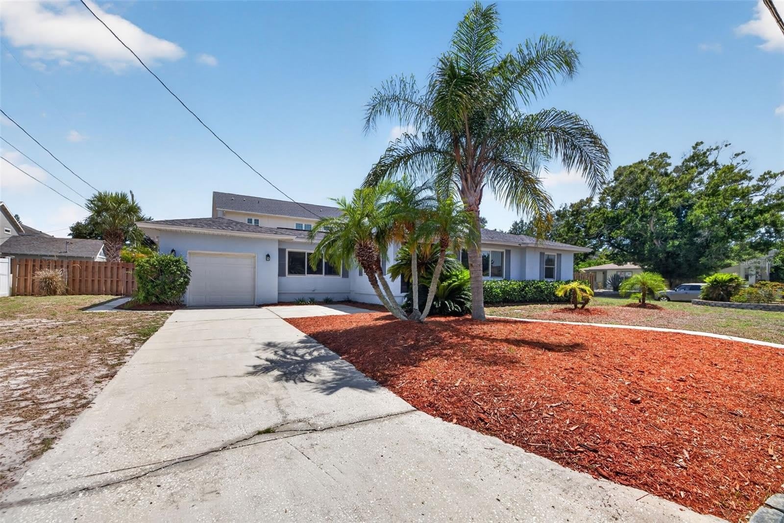 1674 34TH Avenue N – photo 4