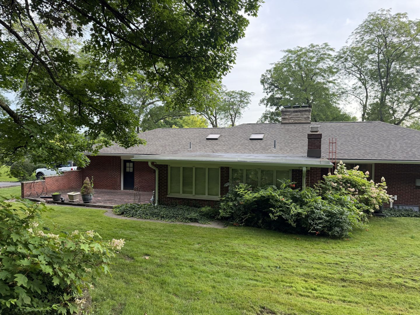 3 Bedroom/2 Bath in Quiet West Kettering Neighborhood – photo 2