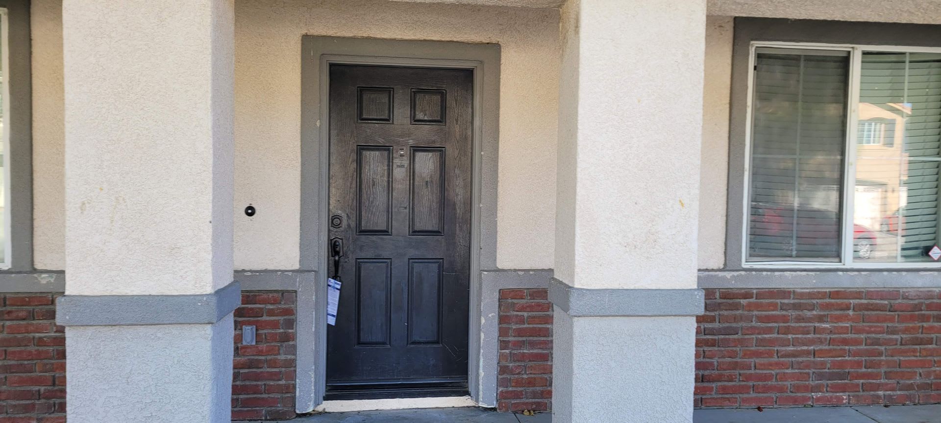 Huge House for Rent in Middle of San Jacinto – photo 2