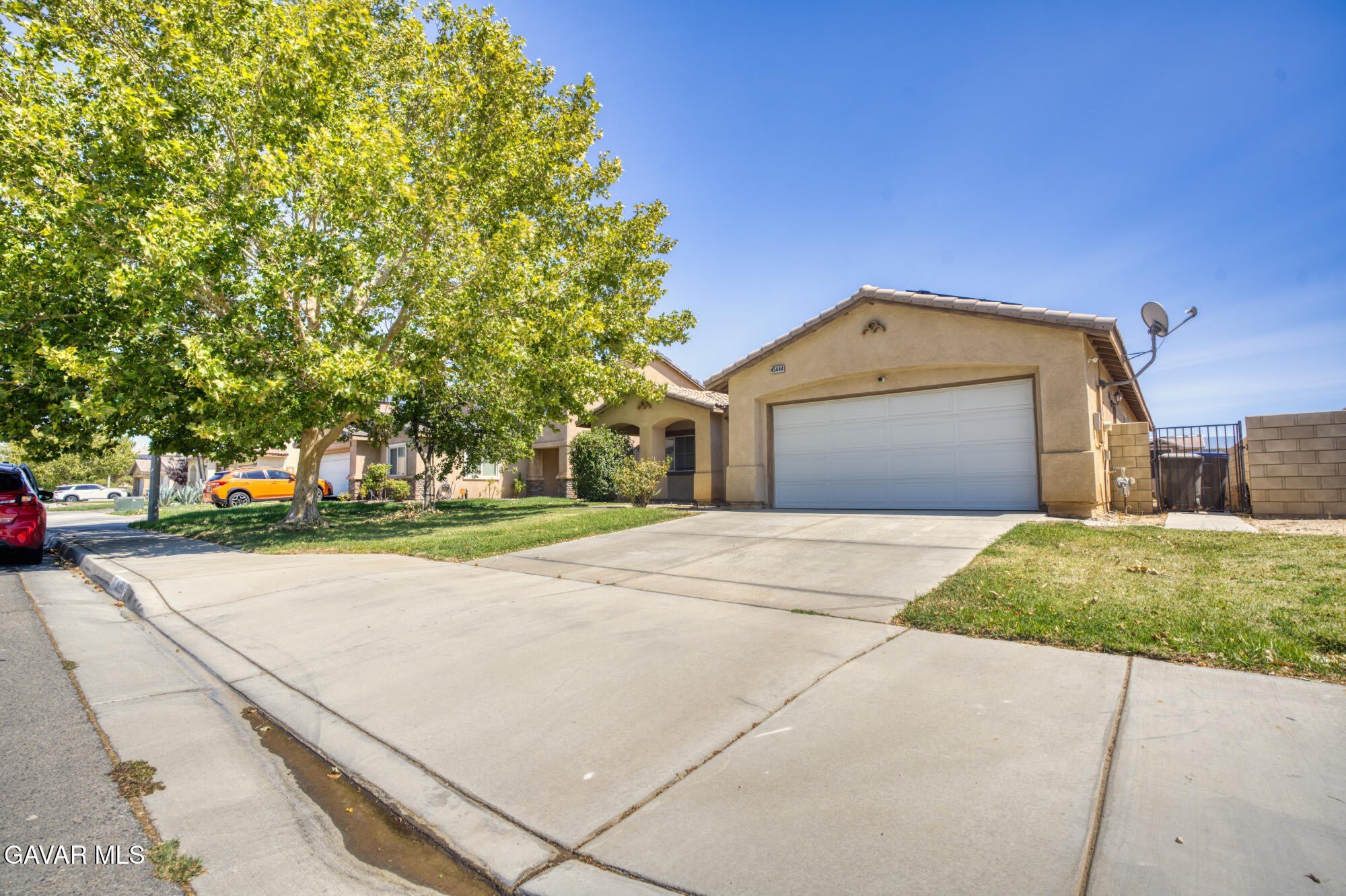 45444 Spahn Lane – photo 2