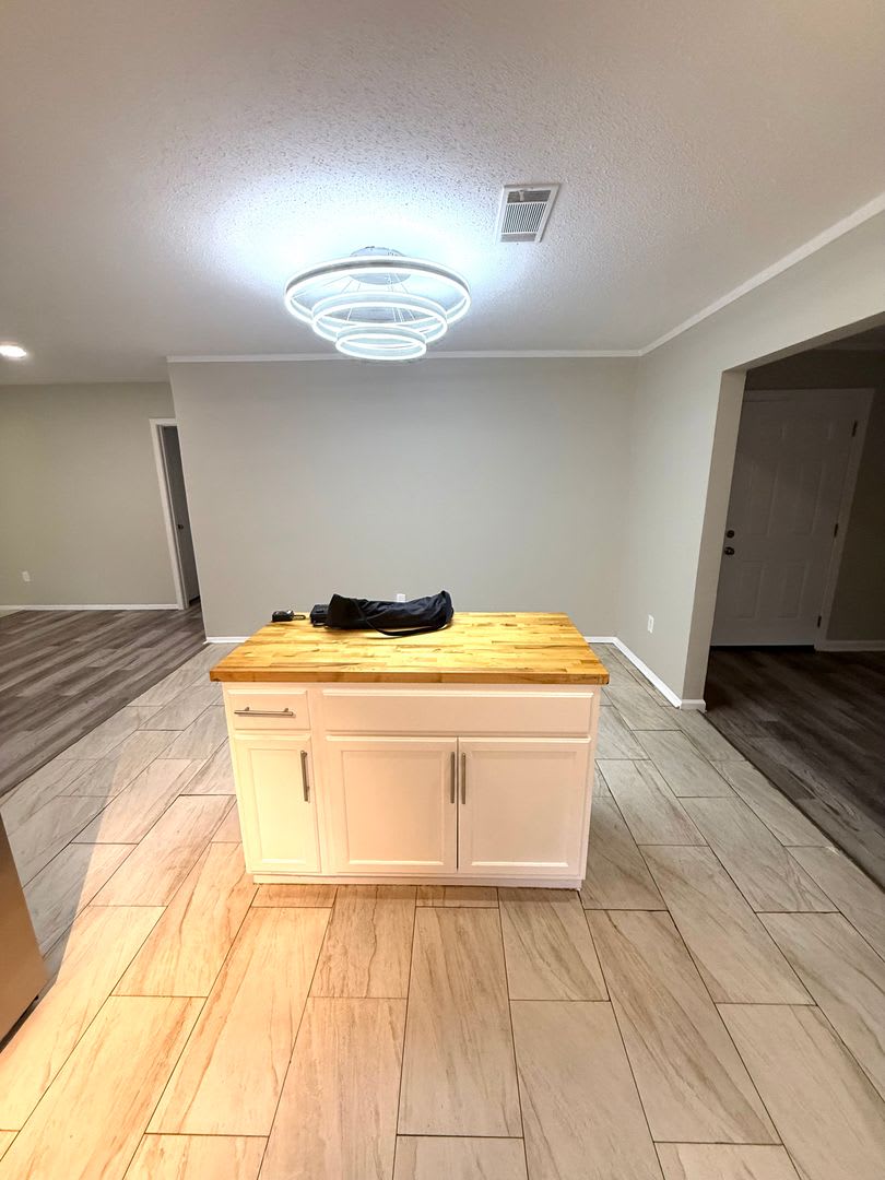 ** 4 Bed 2 Bath located in Montgomery East ** to schedule a self tour – photo 5