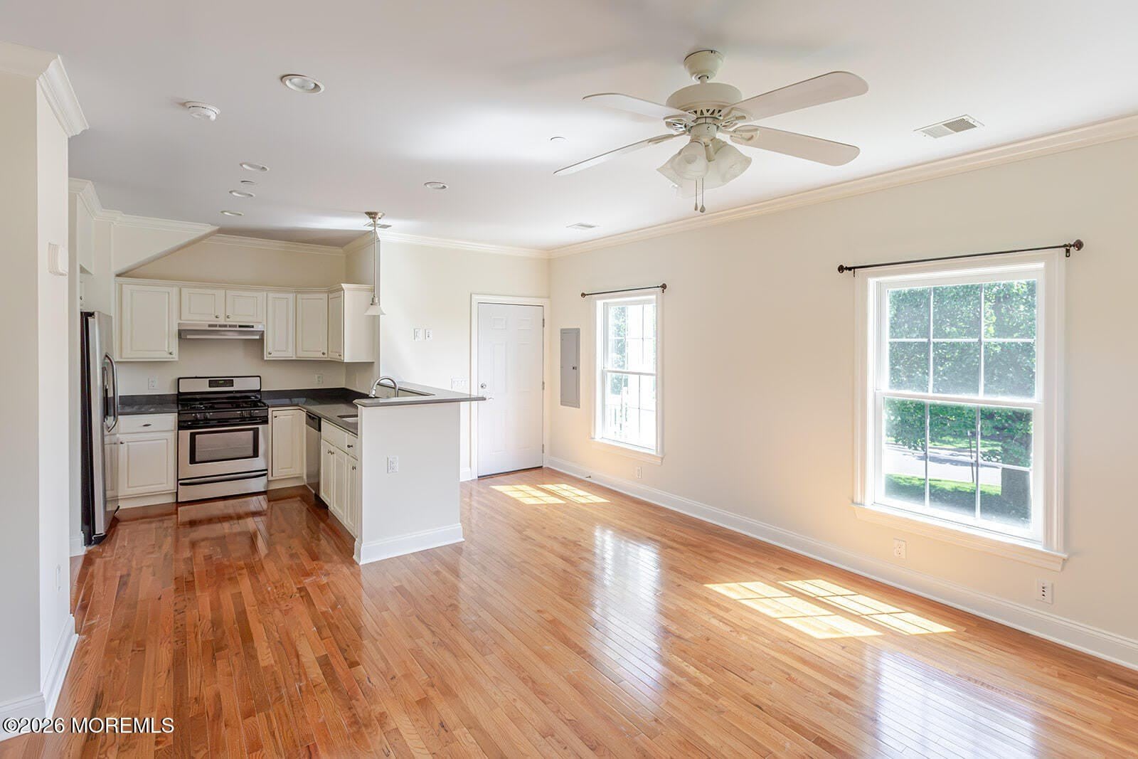 2 Shrewsbury Drive – photo 4