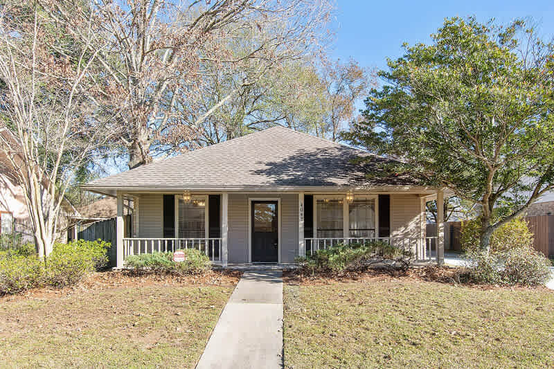 4047 Country View Drive – photo 1