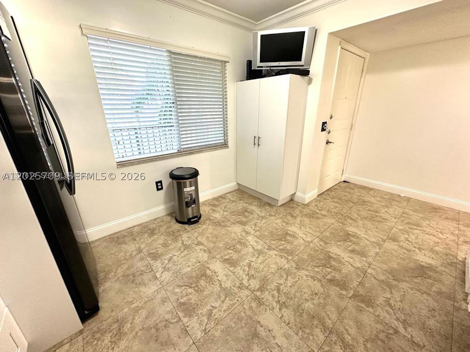 850 SW 138th Ave – photo 2