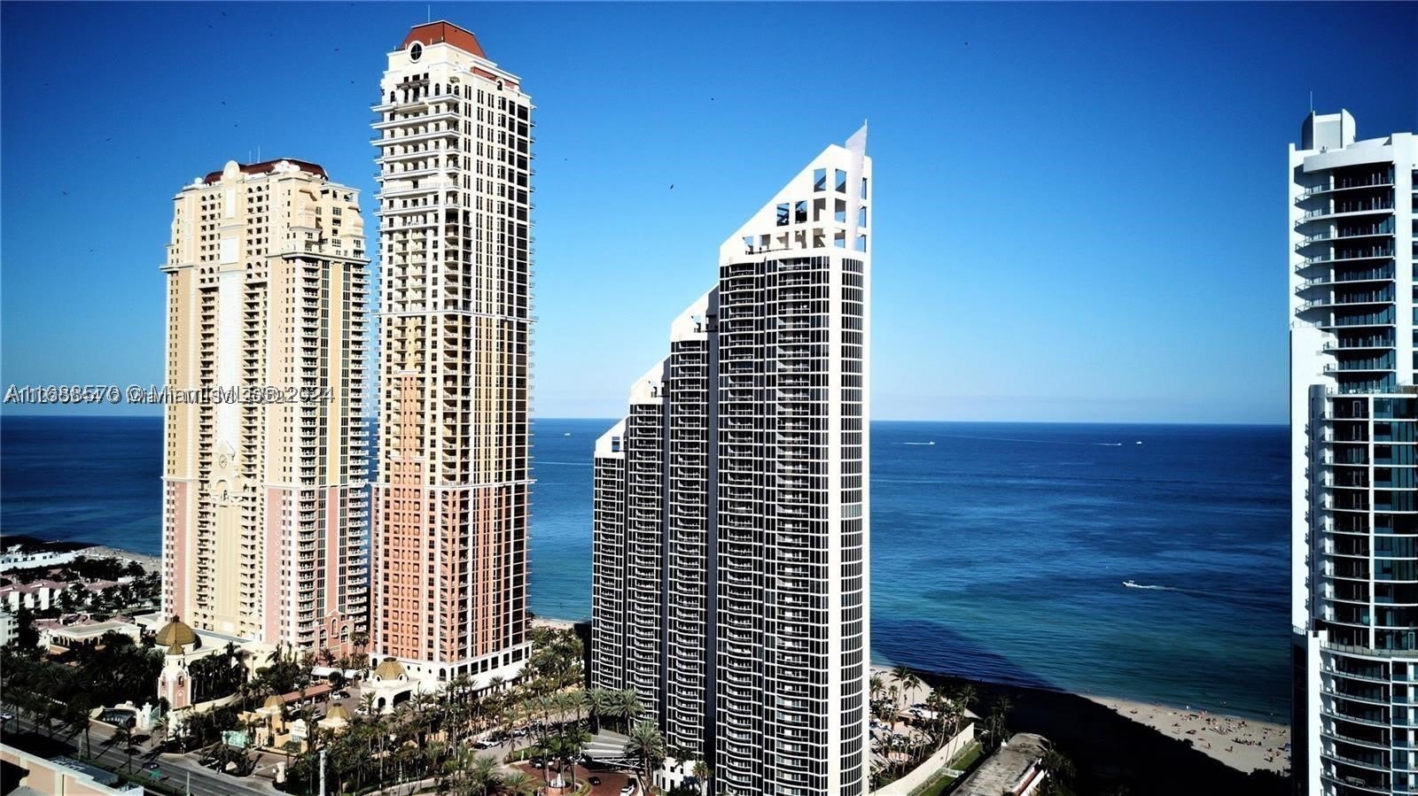 17555 Collins Ave – photo 3
