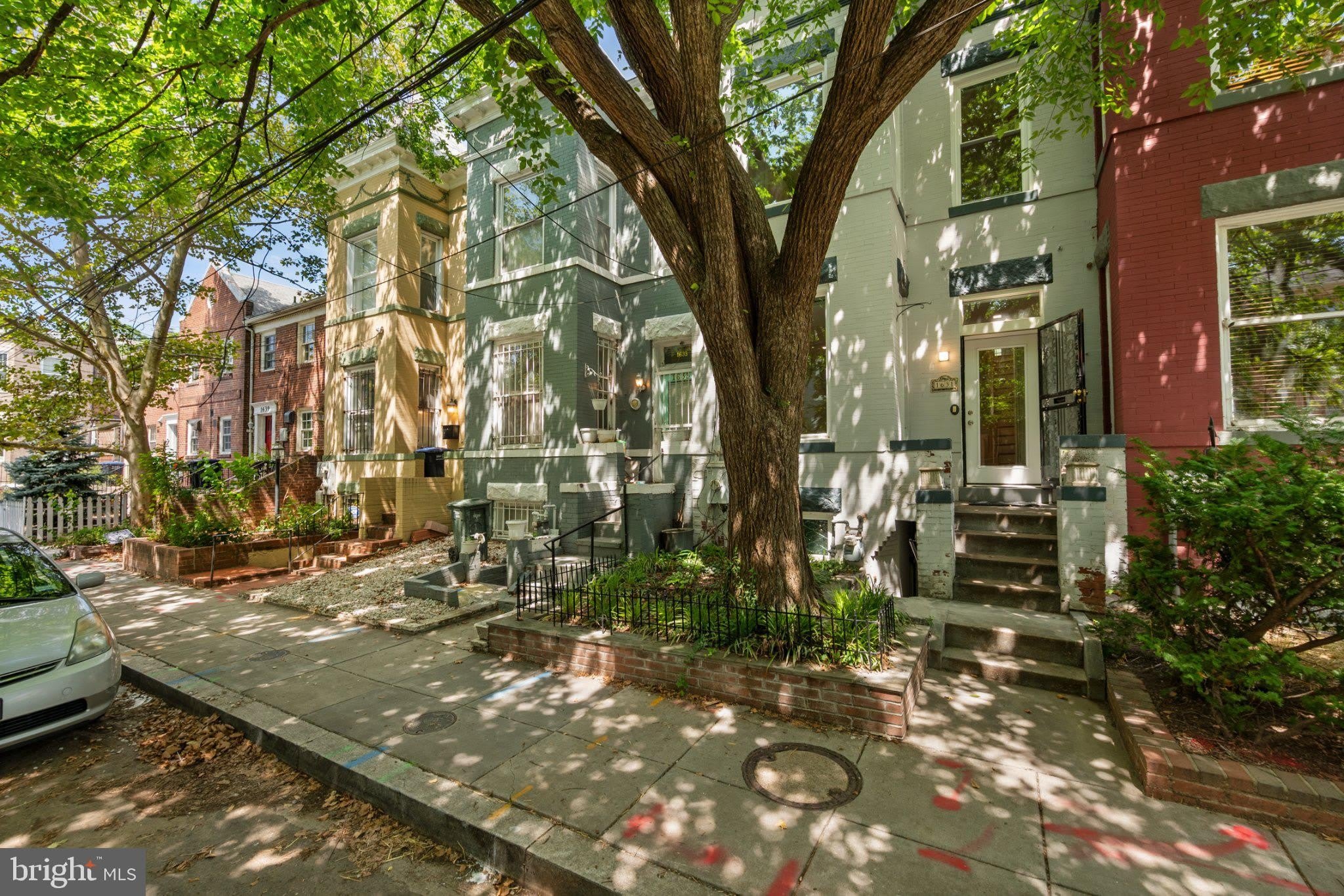 1631 MONROE Street NW – photo 1
