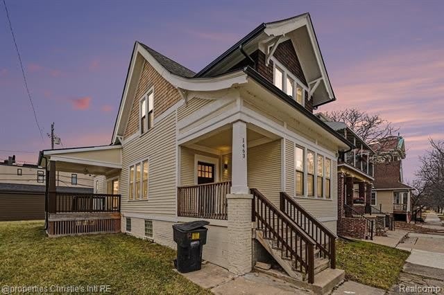 1463 Baldwin Street – photo 2