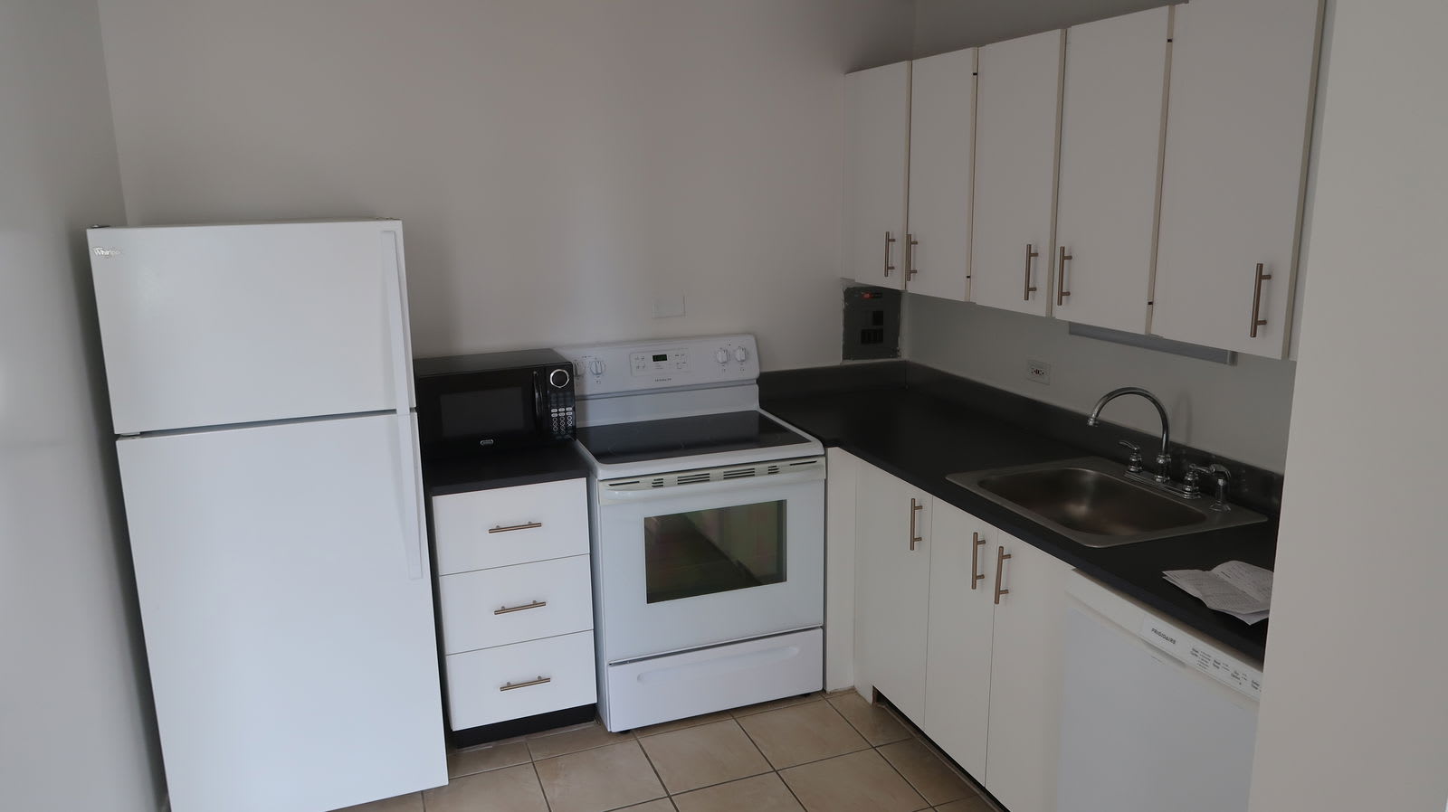 55 West Chestnut Street – photo 1